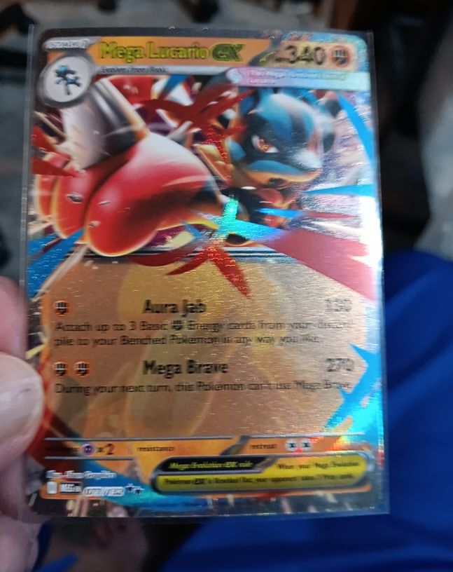 2015 Pokemon TCG Mega Lucario EX #077 — front