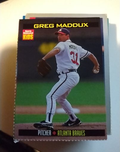 1999 Sports Illustrated for Kids #NNO Greg Maddux — front
