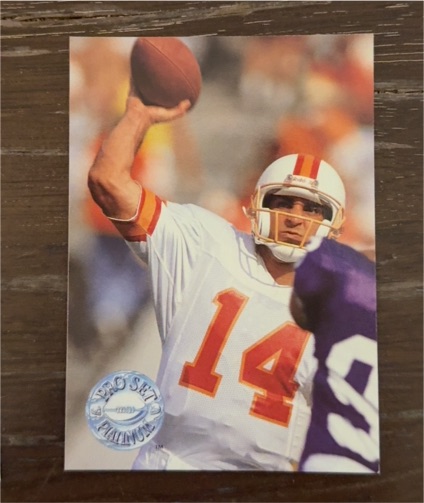 1991 Pro Set Platinum #116 Vinny Testaverde — front