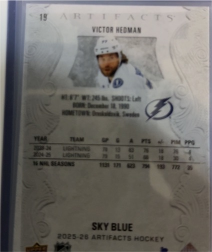 2025-26 Upper Deck Artifacts #19 Victor Hedman — front