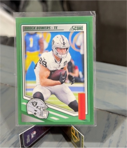 2025 Panini Score #36 Brock Bowers — front