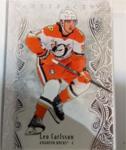 2025-26 Upper Deck Artifacts #85 Leo Carlsson — front