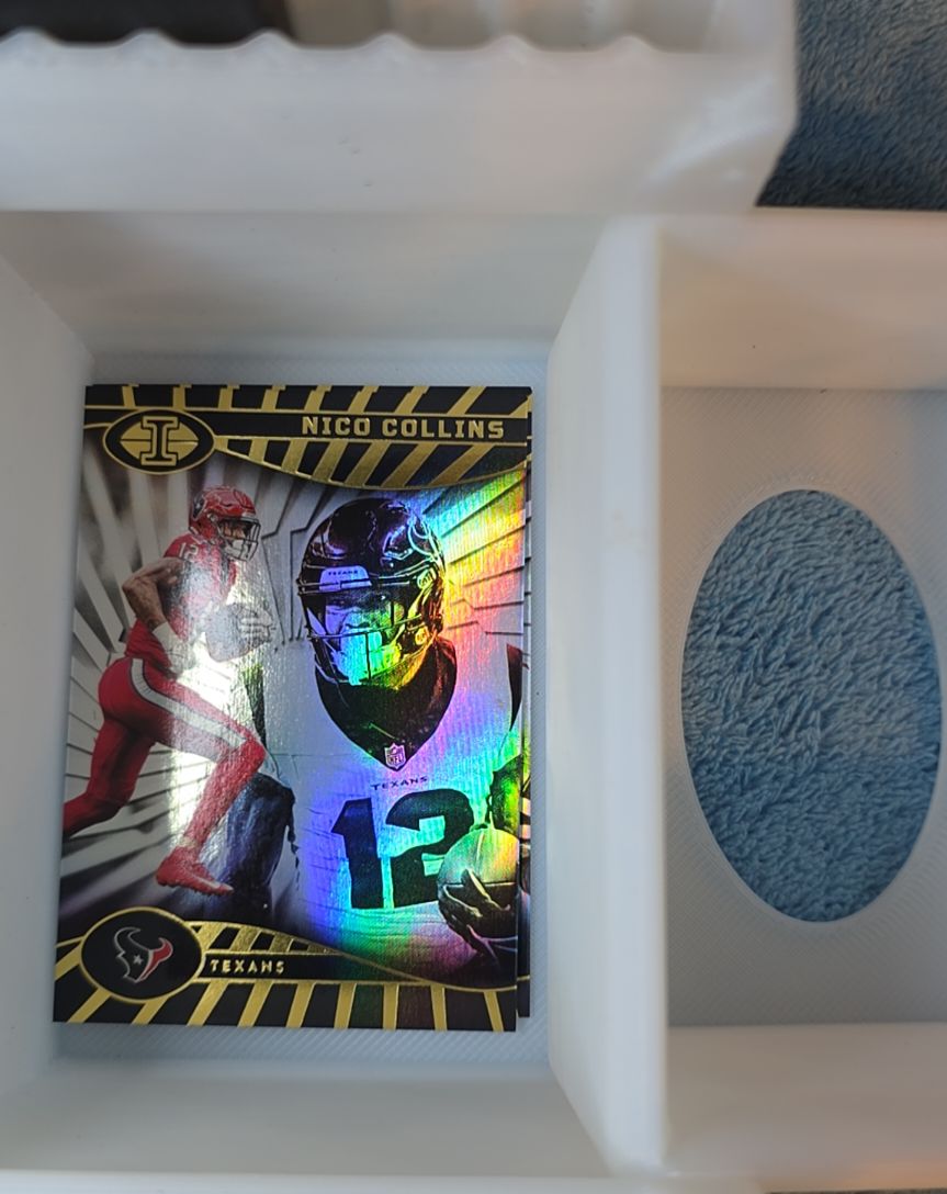 2024 Panini Illusions #33 Nico Collins — front