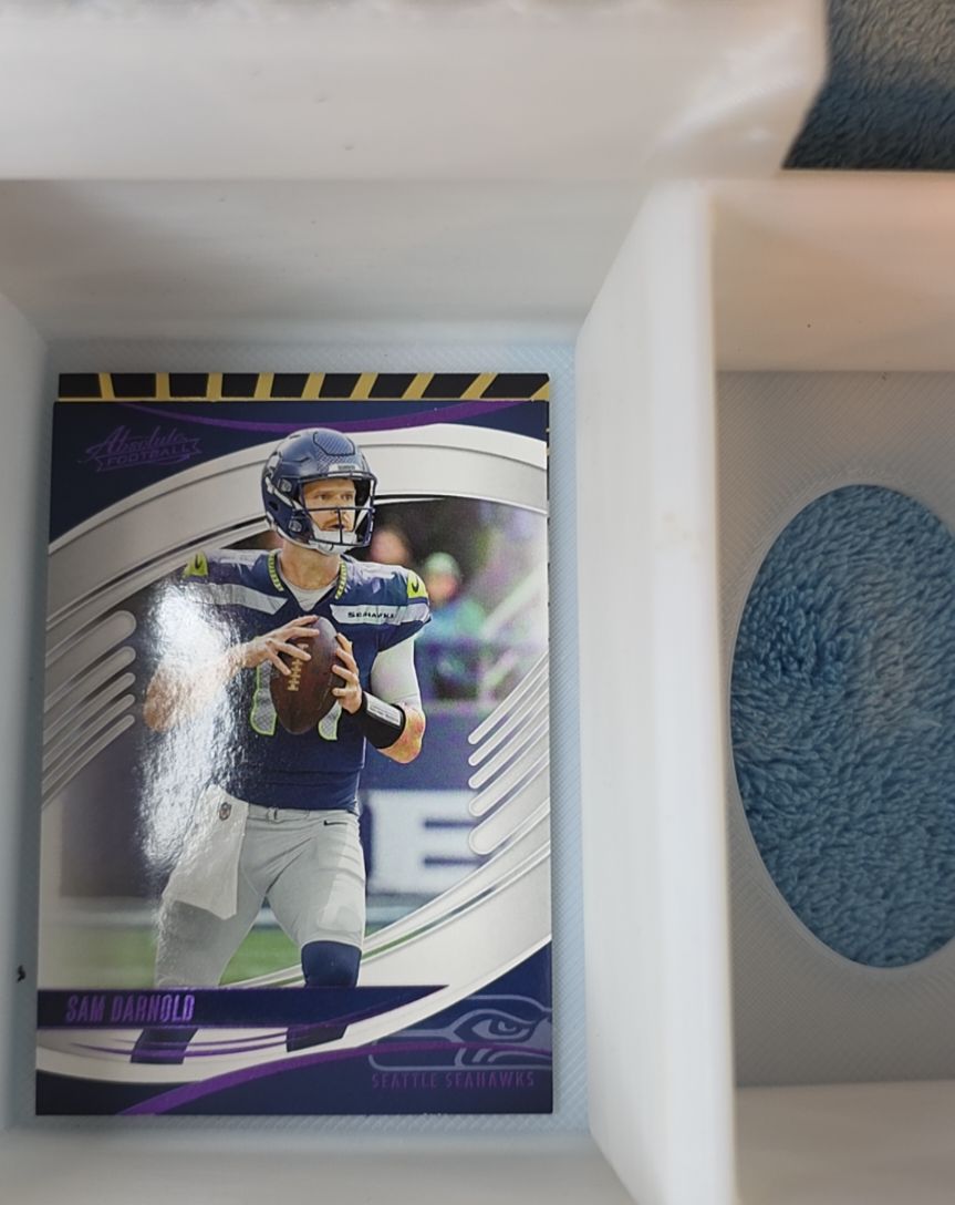 2025 Panini Absolute #8 Sam Darnold — front