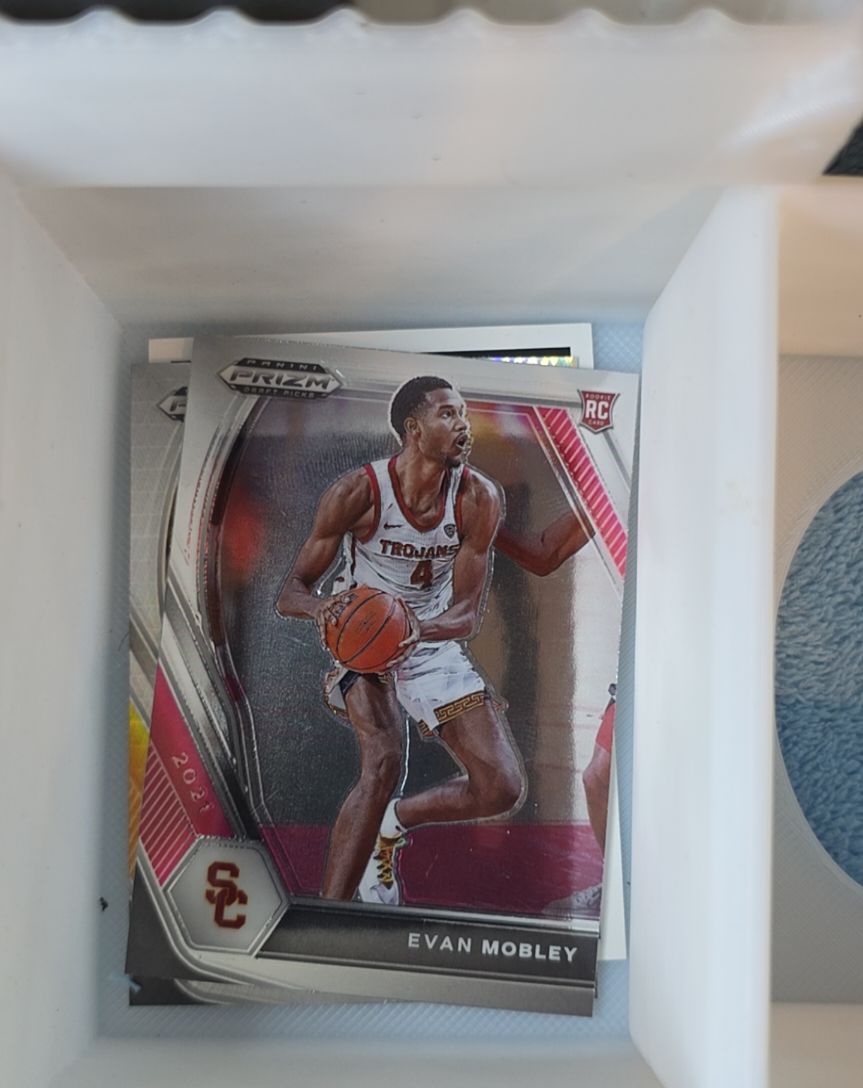 2021-22 Panini Prizm Draft Picks #2 Evan Mobley — front