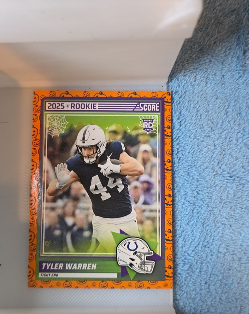 2025 Score #21 Tyler Warren Rookie — front