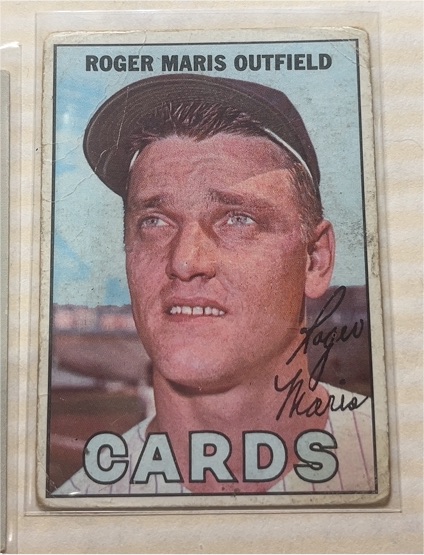 1967 Topps #45 Roger Maris — front