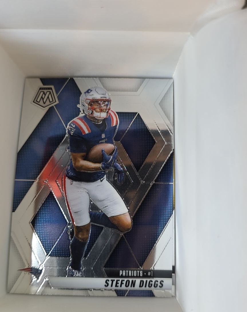 2025 Panini Mosaic #239 Stefon Diggs — front