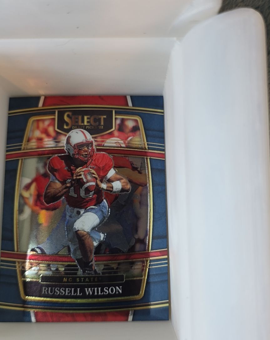 2022 Panini Select Draft Picks #77 Russell Wilson Concourse Blue — front