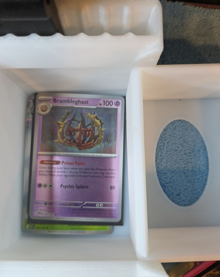 2023 Pokémon #21 Brambleghast — front
