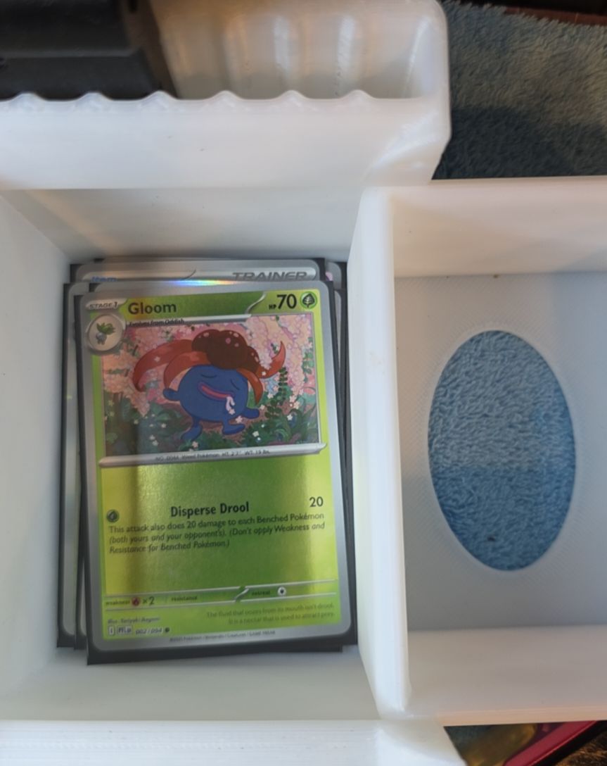 2025 Pokémon ME02: Phantasmal Flames #002 Gloom — front