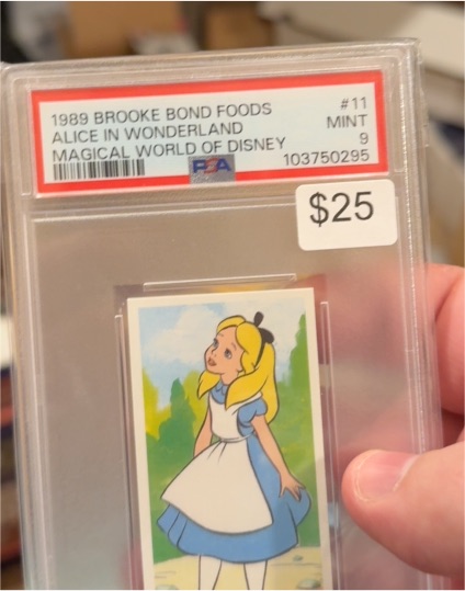 1989 Brooke Bond Foods Magical World of Disney #11 Alice in Wonderland — front