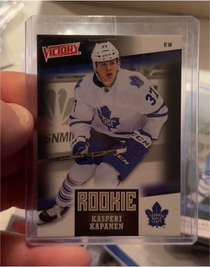 2010-11 Upper Deck Victory Kasperi Kapanen Rookie RW — front