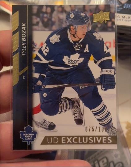 2015-16 Upper Deck UD Exclusives #75 Tyler Bozak — front