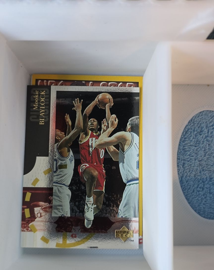 1997-98 Upper Deck #181 Mookie Blaylock — front