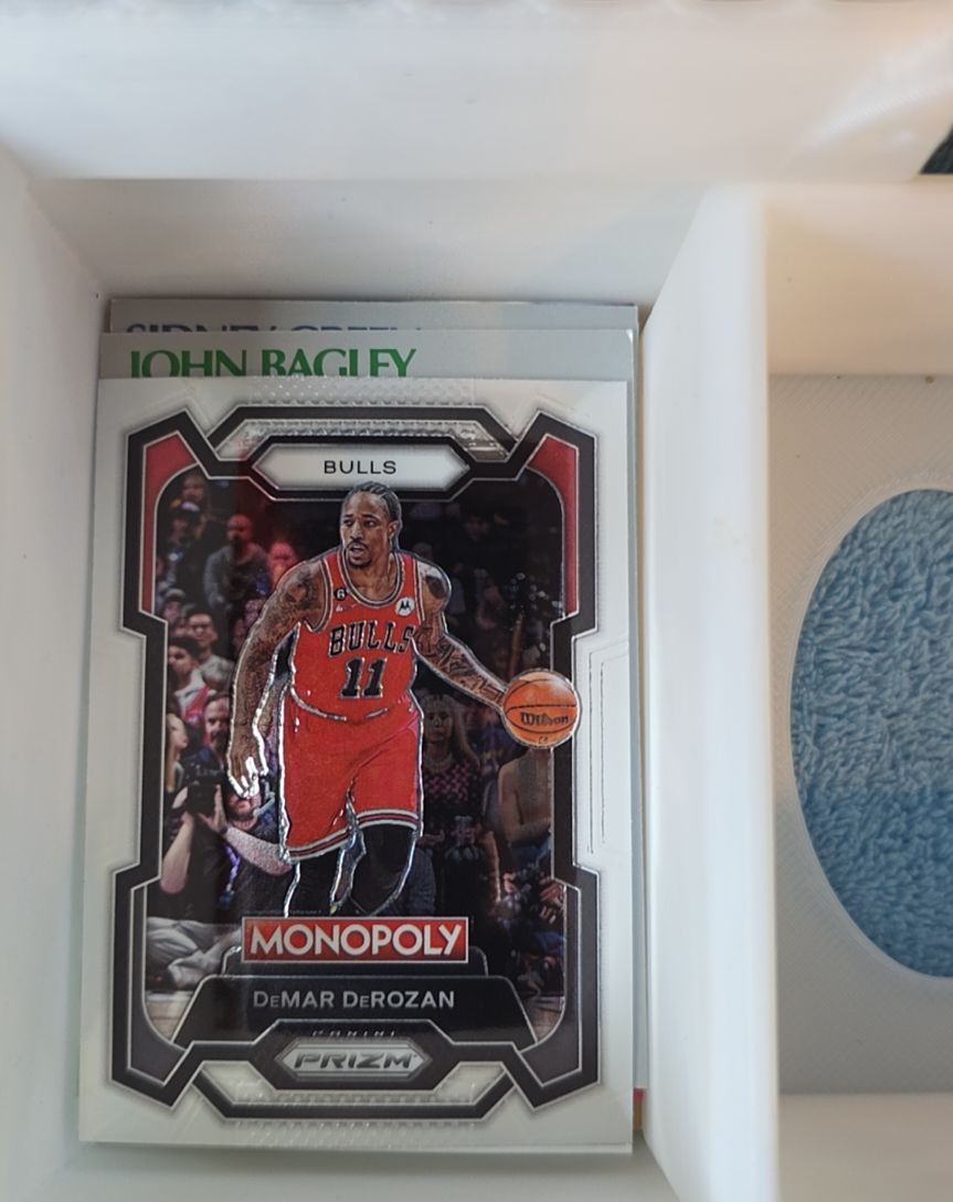 2023-24 Panini Prizm Monopoly #16 DeMar DeRozan — front