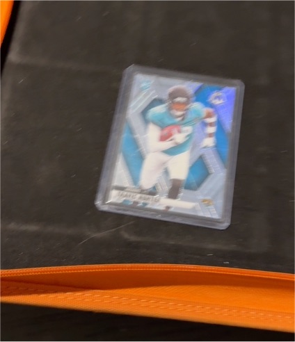 2021 Panini Prizm Emergent Rookie Base #Q2045 Jaylen Waddle — front