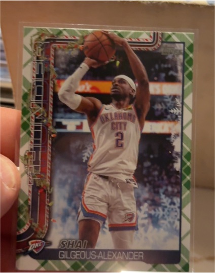 2025-26 Topps Holiday #H90 Shai Gilgeous-Alexander — front