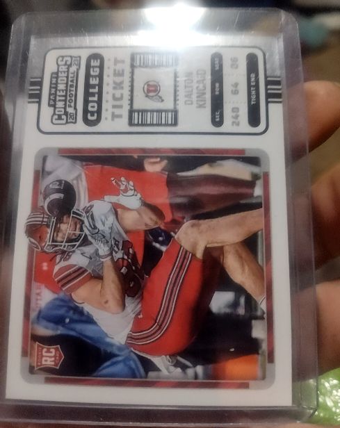 2023 Panini Chronicles Draft Picks Contenders College Ticket #20 Dalton Kincaid — front