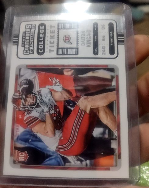 2023 Panini Chronicles Draft Picks Contenders College Ticket #20 Dalton Kincaid — front