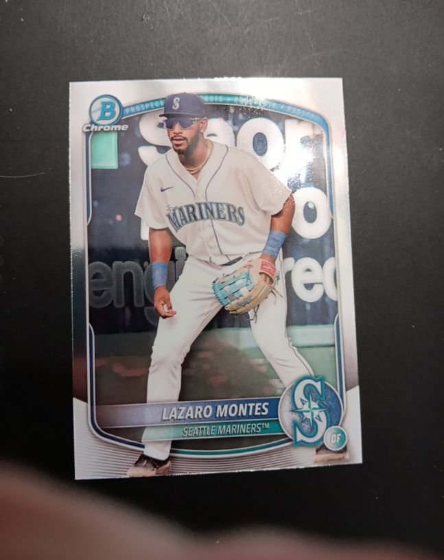 2025 Bowman Chrome Prospects #BCP-23 Lazaro Montes — front