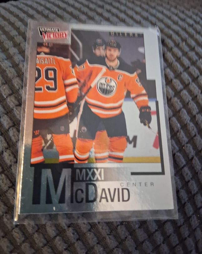 2020-21 Upper Deck Extended Series #CM-6 Connor McDavid Ultimate Victory — front