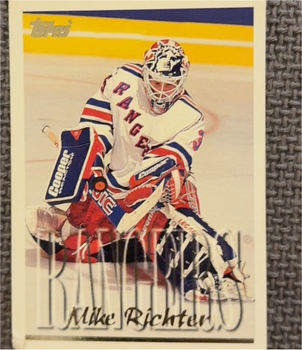 1995-96 Topps #212 Mike Richter — front