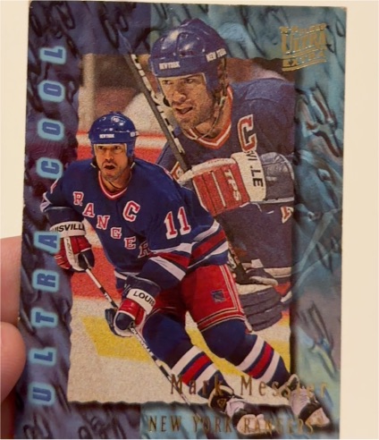 1995-96 Fleer Ultra #393 Mark Messier — front