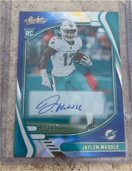 2021 Panini Absolute Football #106 Jaylen Waddle Rookie Autograph — front