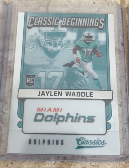 2021 Panini Classics #CB-JW Jaylen Waddle Classic Beginnings Silver Prizm — front