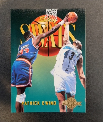 1994-95 SkyBox Sky Swats #328 Patrick Ewing — front