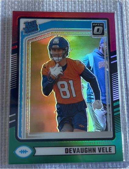 2024 Panini Donruss Optic Rated Rookie Preview Pink Prizm #395 Devaughn Vele — front