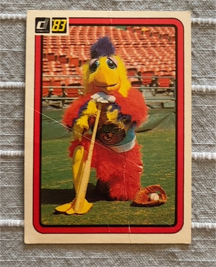 1983 Donruss #645 San Diego Chicken — front