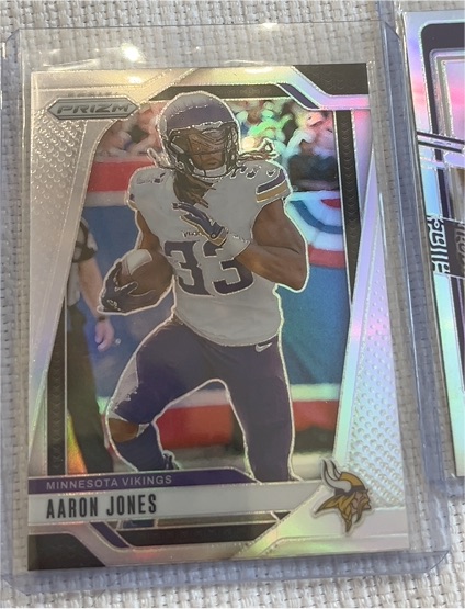 2024 Panini Prizm #186 Aaron Jones — front