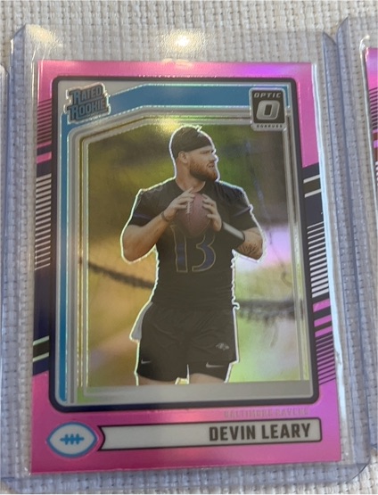 2024 Panini Donruss Optic #329 Devin Leary — front