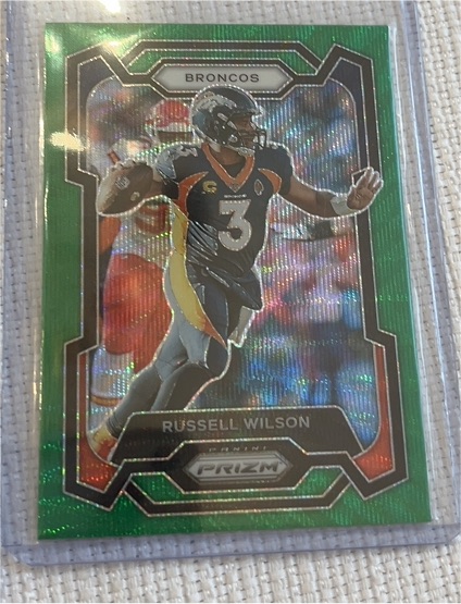 2023 Panini Prizm #93 Russell Wilson Green Wave Denver Broncos — front