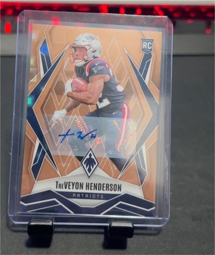 2025 Panini Phoenix #187 TreVeyon Henderson — front
