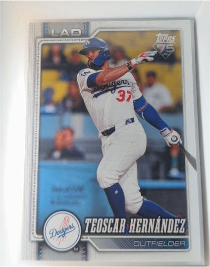2026 Topps Series 1 #251 Teoscar Hernández — front
