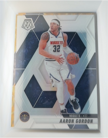 2024-25 Panini Mosaic #90 Aaron Gordon — front