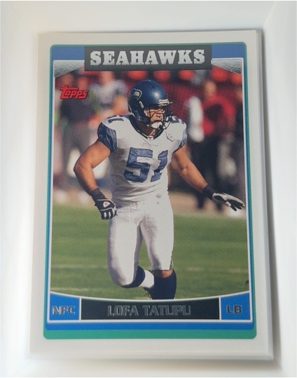 2006 Topps #30 Lofa Tatupu — front