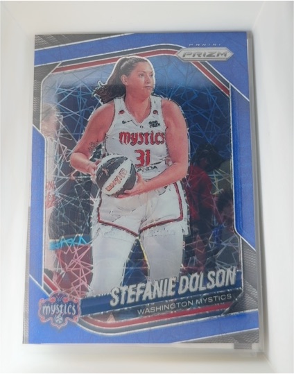 2024 Panini Prizm WNBA #34 Stefanie Dolson — front