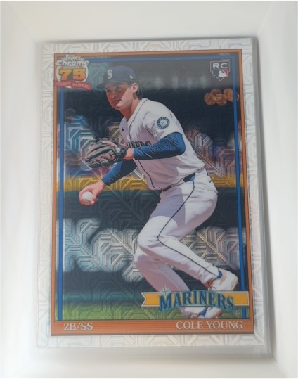 2026 Topps Series 1 Silver Pack Mojo #91C-8 Cole Young — front