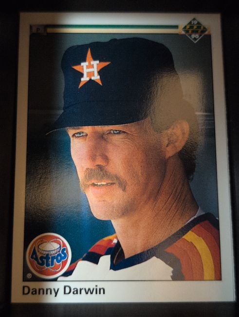1990 Upper Deck #305 Danny Darwin Houston Astros — front