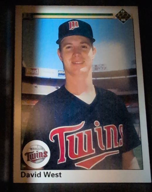 1990 Upper Deck #15 David West Minnesota Twins — front