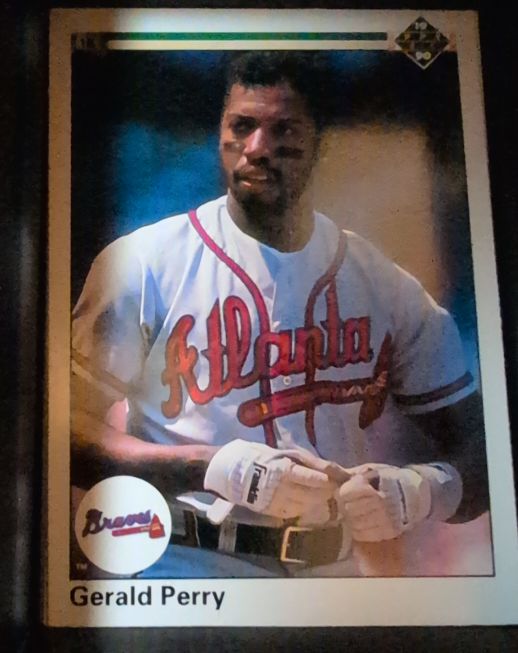 1990 Upper Deck #101 Gerald Perry — front
