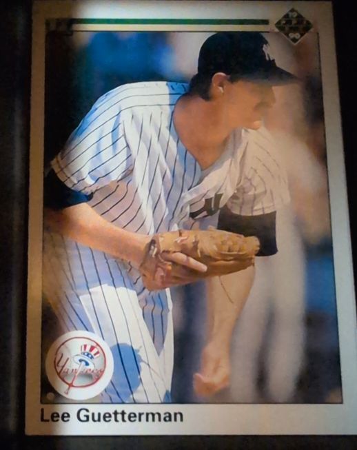 1990 Upper Deck #318 Lee Guetterman — front