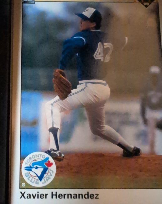 1990 Upper Deck #26 Xavier Hernandez — front