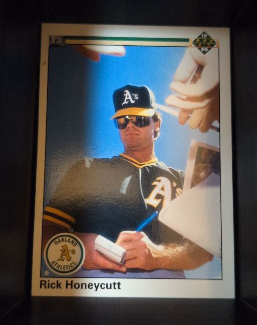 1990 Upper Deck #151 Rick Honeycutt — front