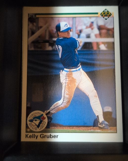 1990 Upper Deck #111 Kelly Gruber — front