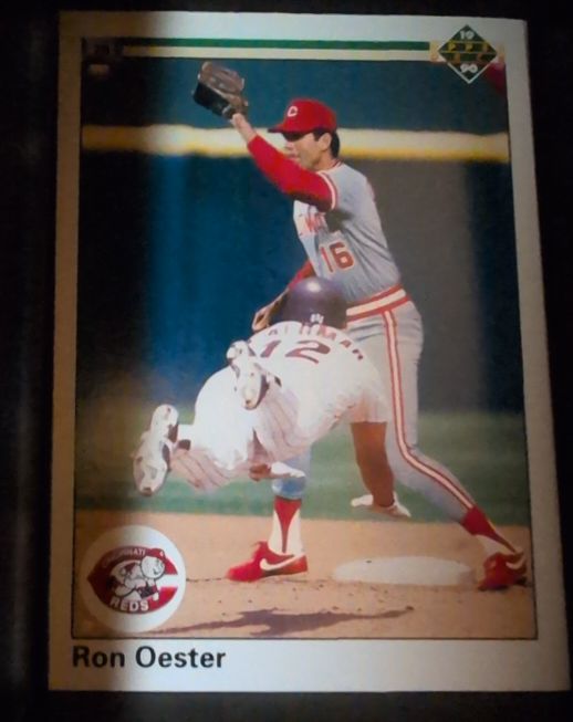 1990 Upper Deck #118 Ron Oester — front
